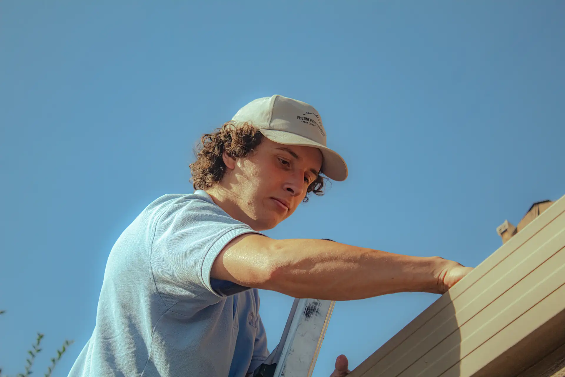 Professional gutter cleaning service